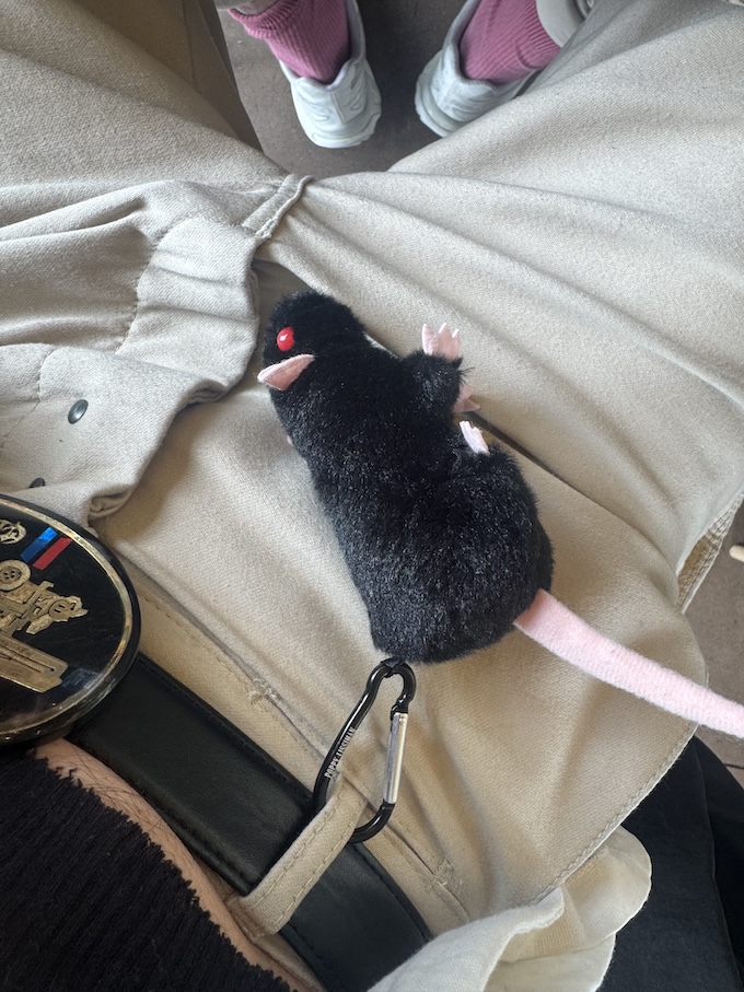 This aussie brand Poppy Lissiman gifted me this rat when I visited their store in Perth. Cute guy. He’s been living on my belt loop since I left Australia. He doesn’t have a name yet but he’s a great conversation piece.