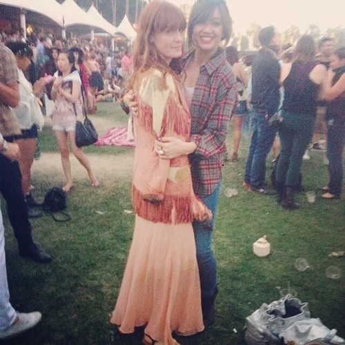 Florence Welch Dancing To Sweet Nothing While Calvin Harris Djs At Coachella 14 Coup De Main Magazine