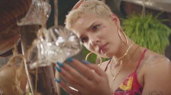 Watch The Making Of Halsey S Bad At Love Music Video Coup De