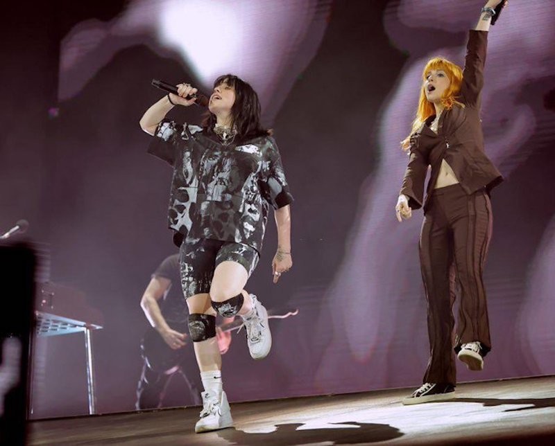 Watch Billie Eilish and Hayley Williams perform 'Misery Business