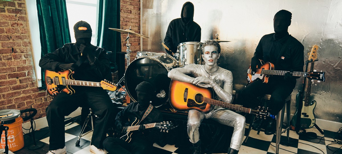 Jesse Rutherford singer of the band The Neighbourhood performs live