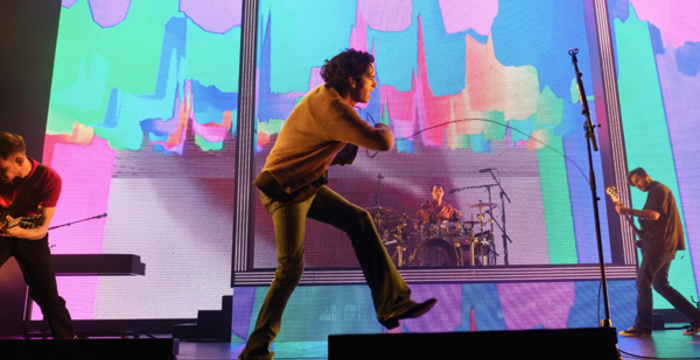 Watch: The 1975 perform 'Nana' for the very first time. | Coup De Main ...